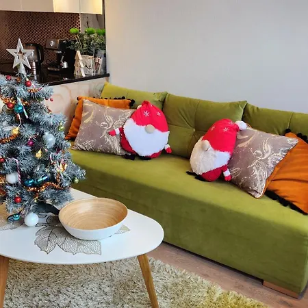 Polana Szymoszkowa - Chamerion Apartment *