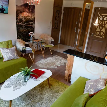 Apartment Polana Szymoszkowa - Chamerion *