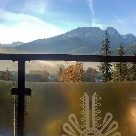 Polana Szymoszkowa - Chamerion Apartmán *